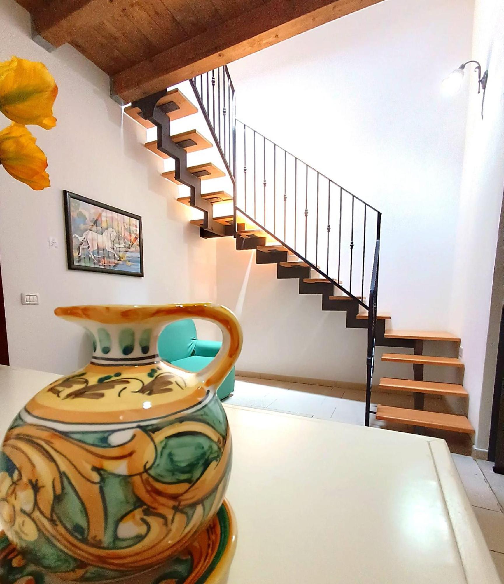 أفولا Morfeo Charming Rooms & Relax المظهر الخارجي الصورة